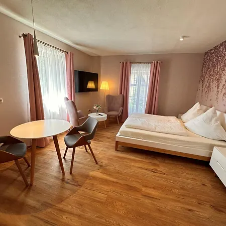Aparthotel Und Restaurant Kornkammer Beelitz