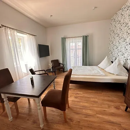 Und Restaurant Kornkammer 3*