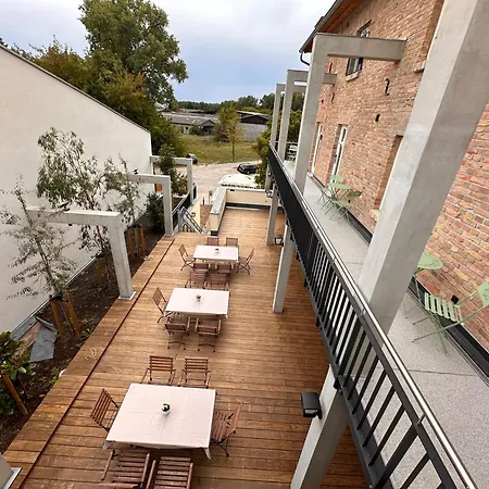 Und Restaurant Kornkammer Apartmanhotel 3*